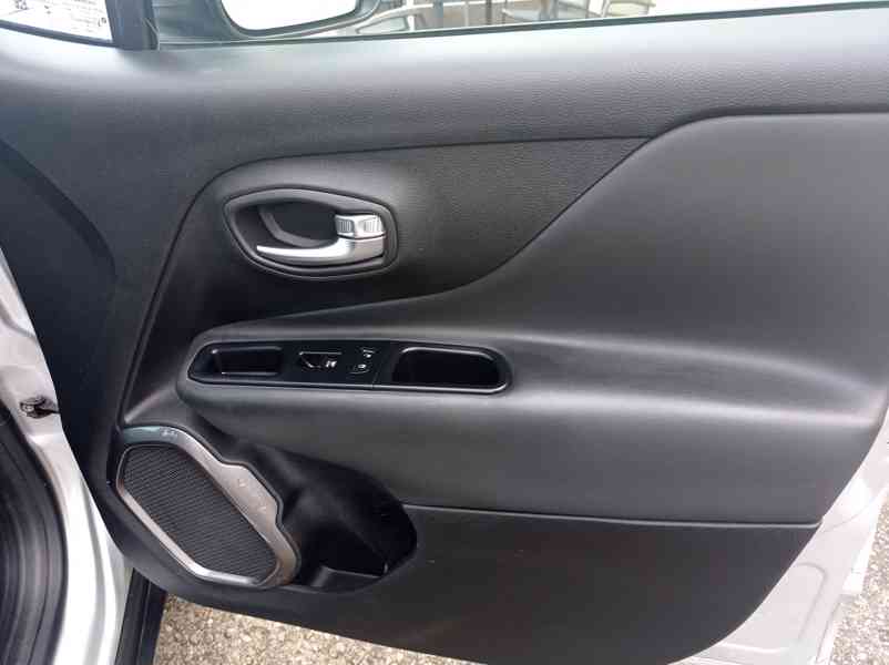 Jeep Renegade 2.0 JTD-MJET 4x4/1Maj/DigKlima - foto 23