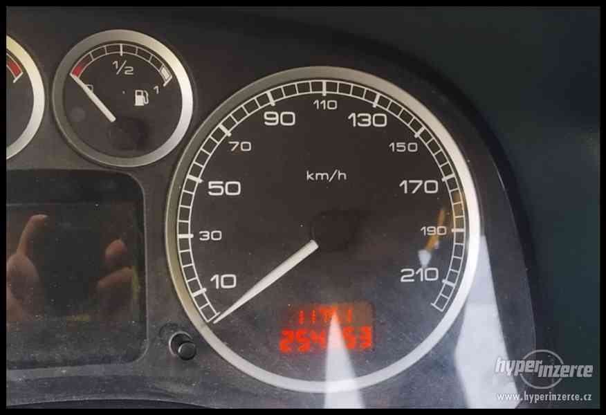 Peugeot 307 SW 2.0Hdi, 79kW, r.v.2003 - foto 6