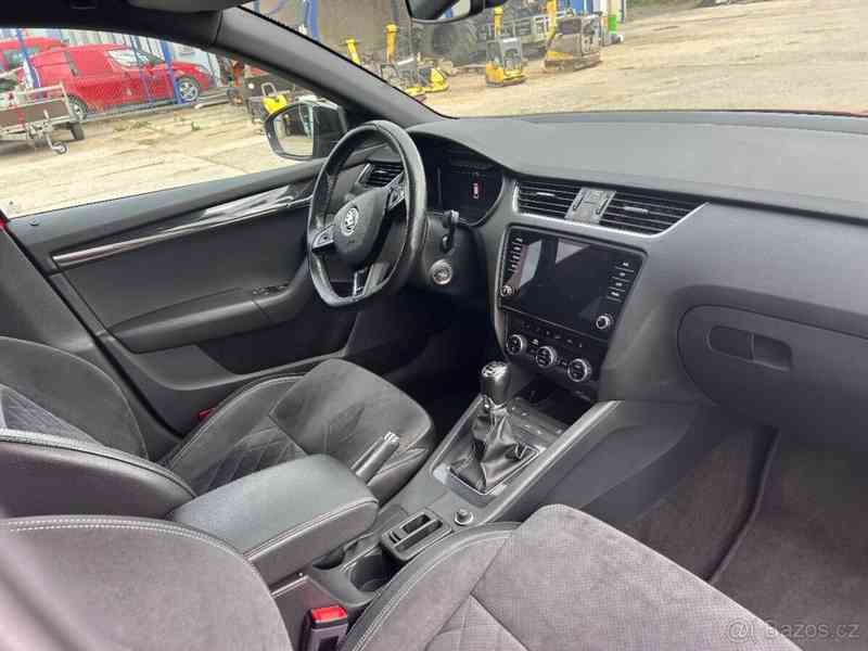 Škoda Octavia RS - foto 8