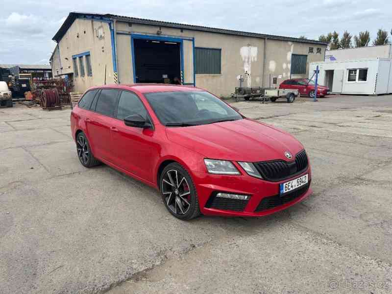 Škoda Octavia RS - foto 2