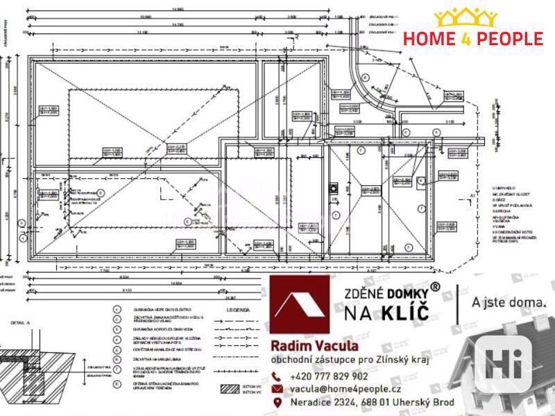 Stavební pozemek se základovou deskou a sklepem v Bzenci o výměře 735 m2. - foto 7