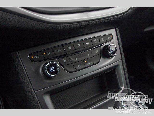 Nový vůz Opel Astra 1.4, benzín, automat,  2019 - foto 7