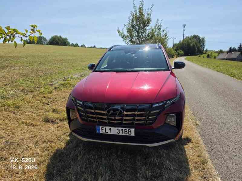 Hyundai Tucson 1,6   T-GDi P-HEV Style Premium 4x4 - foto 4
