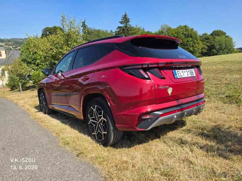 Hyundai Tucson 1,6   T-GDi P-HEV Style Premium 4x4 - foto 2