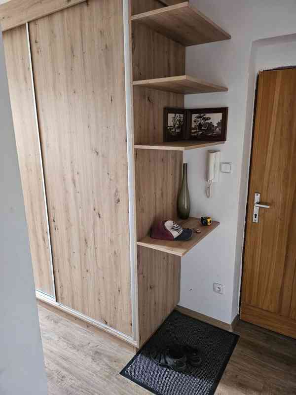Byt 1+1 po rekonstrukci 41 m² a 2 sklepy - foto 4