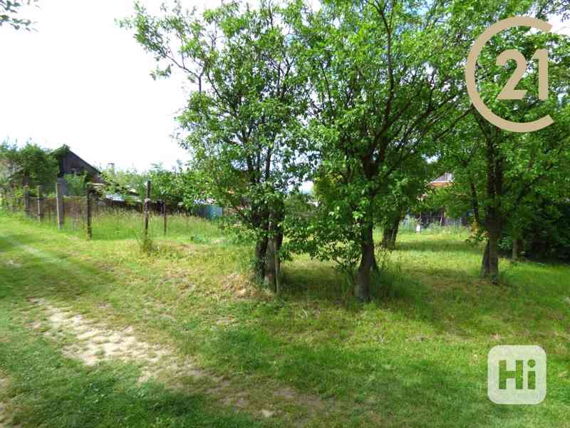 Prodej stavebního pozemku 849m2, Tučapy u Holešova - foto 2