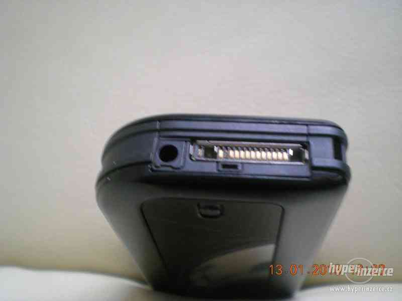 Nokia 7610 z r.2004 - funkční telefon se Symbian 60 - foto 7
