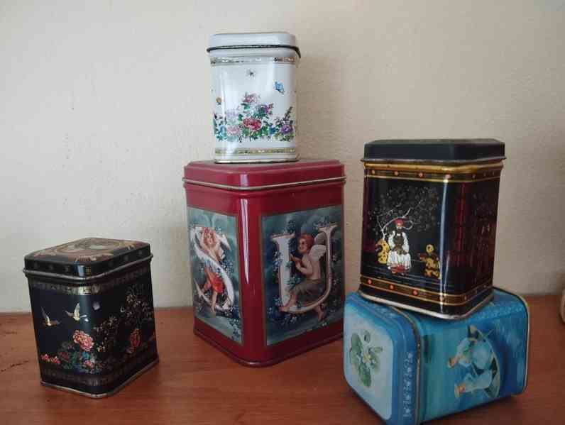 Drobná keramika, sklo a porcelán - foto 2