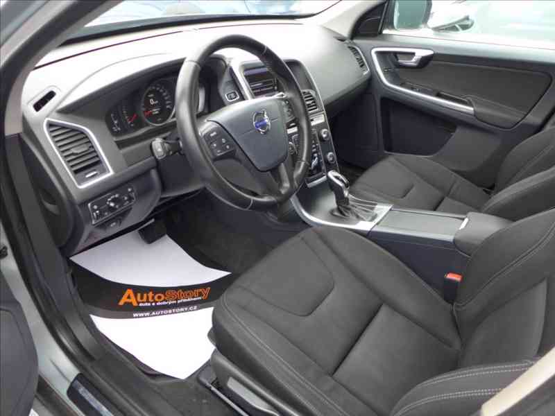 Volvo XC60 2,4 D4 4x4, 5ti válec, 1.Maj - foto 5