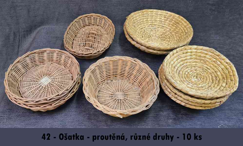 Středověké nádobí a dekorace - foto 39