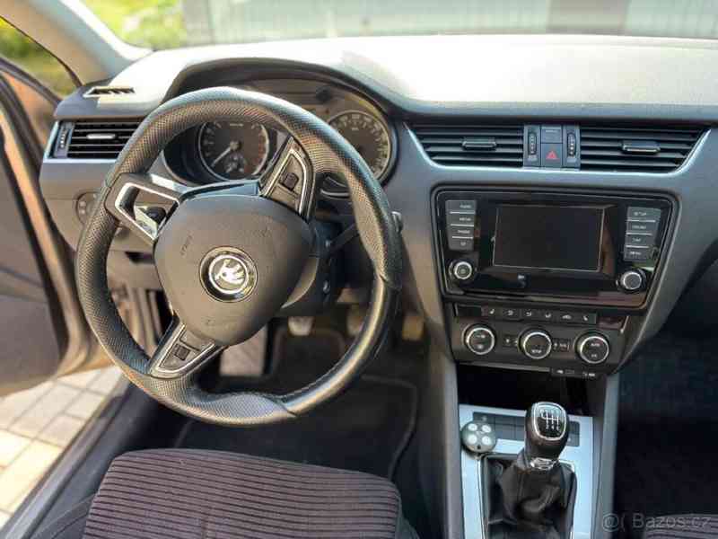 Škoda Octavia 2,0   TDI 110 kW Style - foto 9