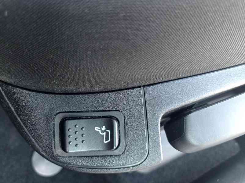 Fiat Tipo 1.6 MJTD 120PS/1maj/LOUNGE - foto 12