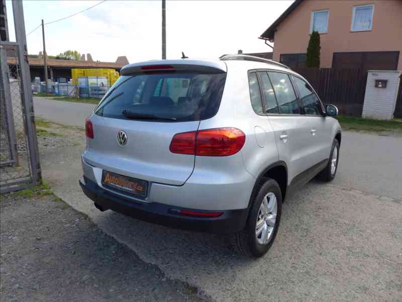 Volkswagen Tiguan 1,4 TSI DIGI AC, VÝHŘEV, PDC - foto 3