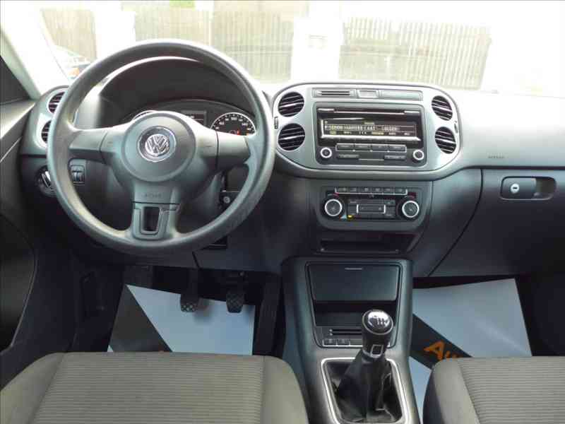 Volkswagen Tiguan 1,4 TSI DIGI AC, VÝHŘEV, PDC - foto 7