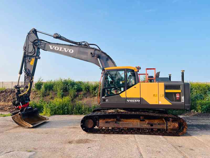 Pásové rypadlo Volvo EC220EL (Možnost leasingu) - foto 2