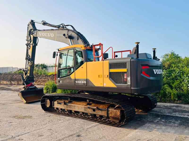Pásové rypadlo Volvo EC220EL (Možnost leasingu) - foto 3