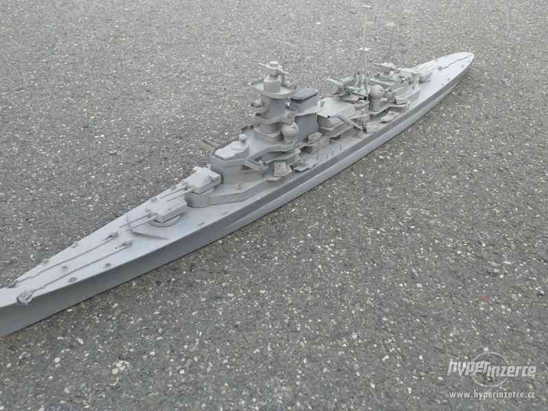 Prodej modelu válečné lodi - foto 1