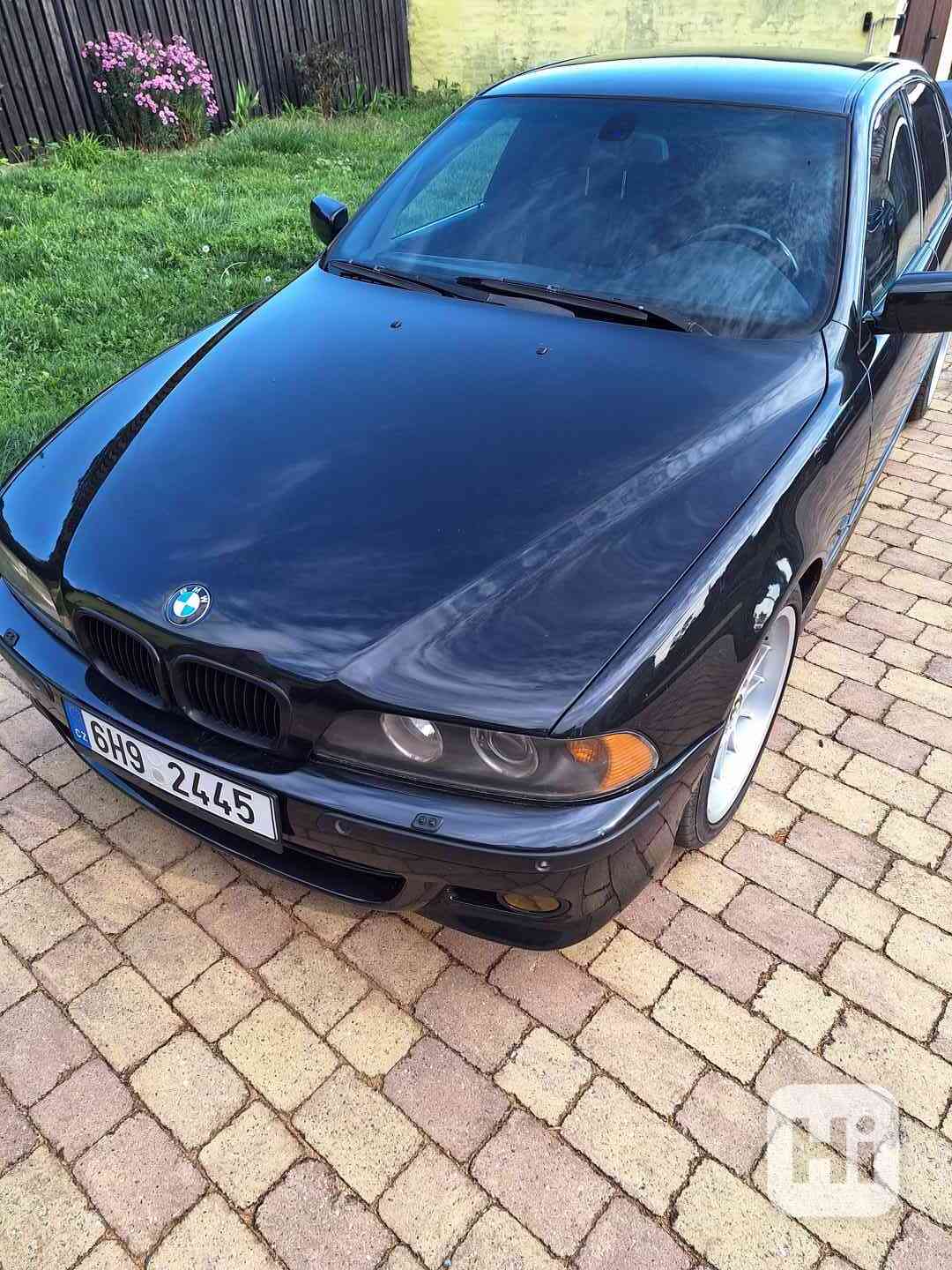 BMW 540 I 4,5l, 8 válec, 286 koní, youngtimer - foto 1