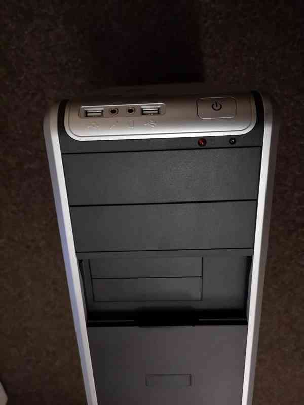PC skříň minitower - mATX - velmi malé rozměry - nepoužitá - foto 3