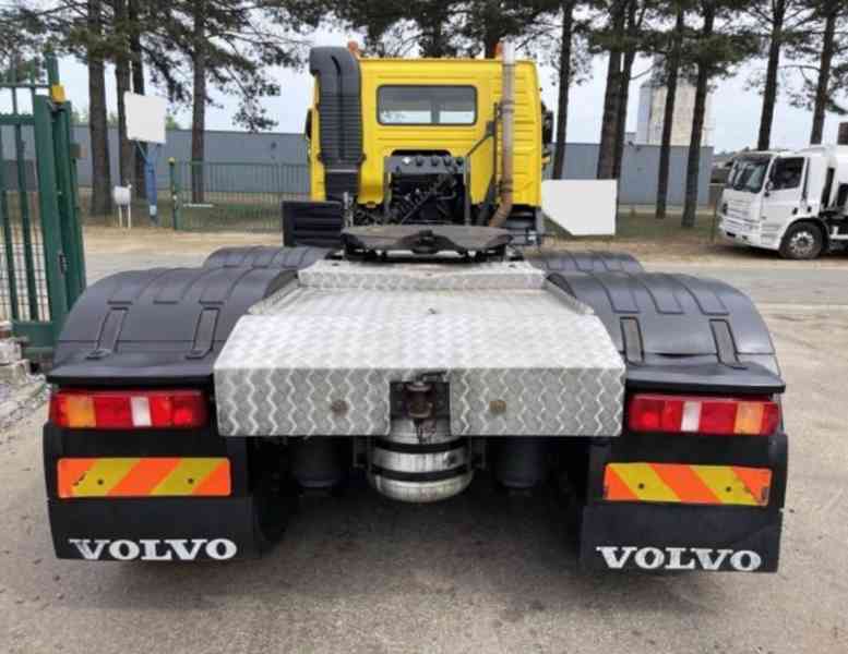 6x4 tahač Eur6 Volvo - foto 6