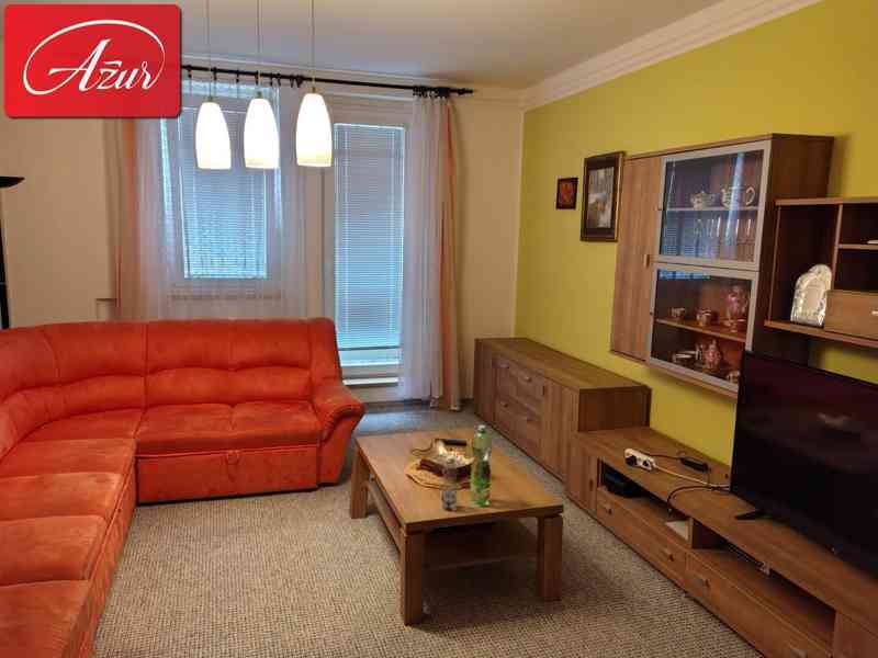 Prostorný byt 74,9 m² ve velmi vyhledávané Teplické lokalitě - foto 2