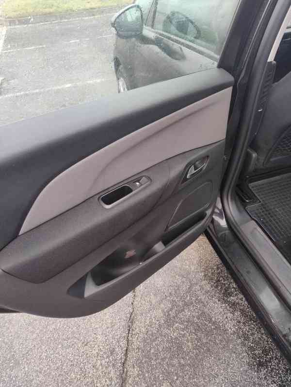 Citroën C4 Picasso 1,6   II - foto 12