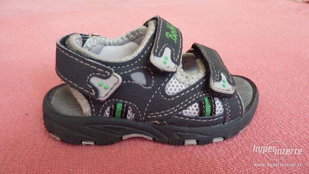 Nové dětské sandále zn. Bobbi Shoes vel. 22 - foto 1