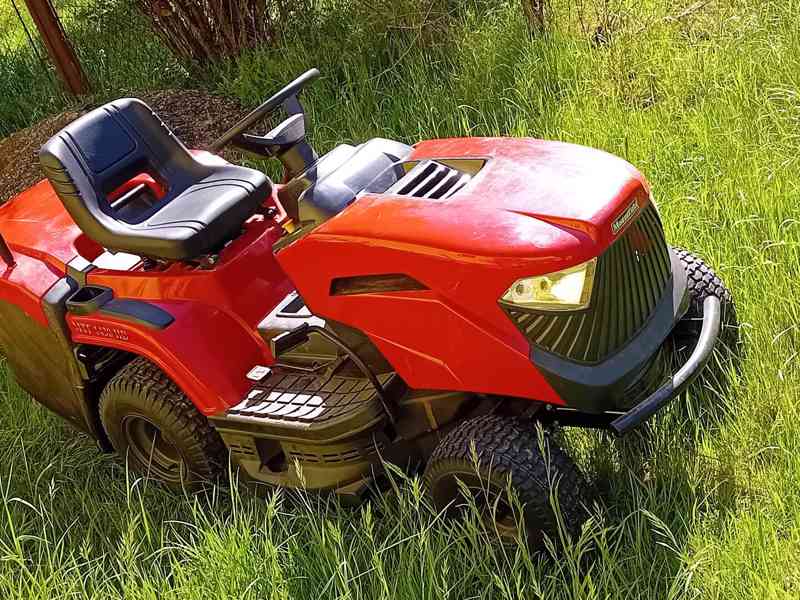 Prodám zahradní žací traktor Mountfield MTF 1430 HD ST - foto 8