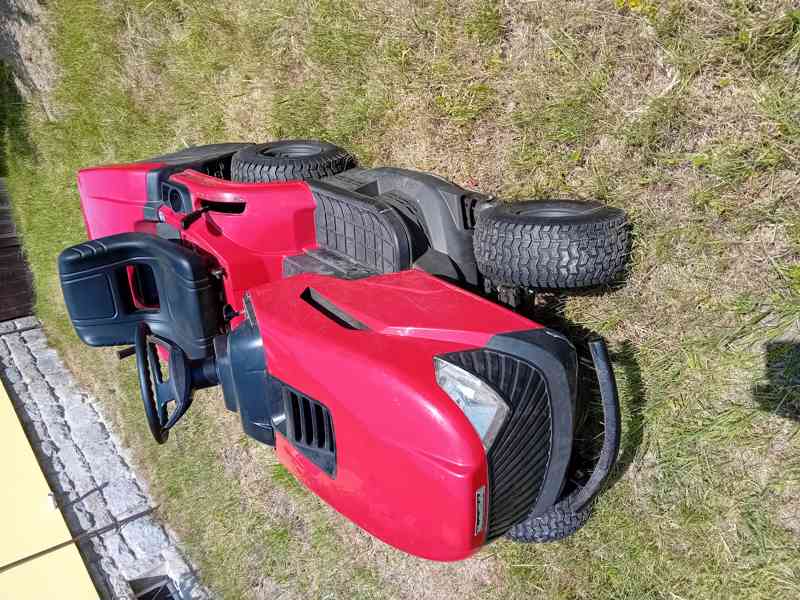 Prodám zahradní žací traktor Mountfield MTF 1430 HD ST - foto 6