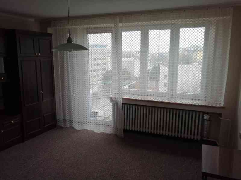 Pronájem 1+1 ul. Bratislavská (u Úrazové nemocnice), 39 m2,  - foto 2