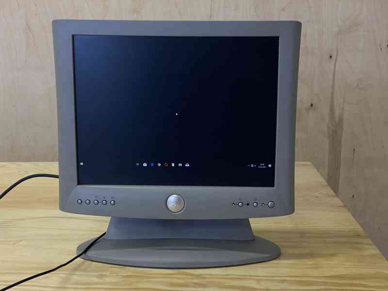 LCD monitor DELL 1503FP - foto 1