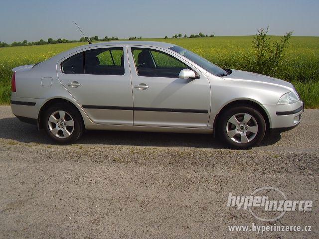 ŠKODA Octavia II 1,6 FSi 85kW ELEGANCE - foto 4