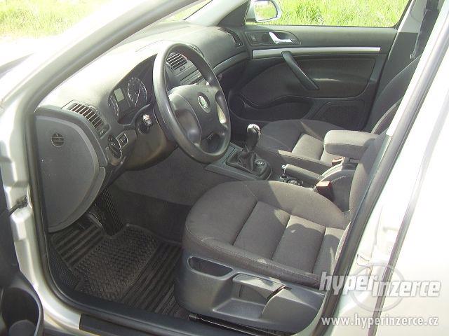 ŠKODA Octavia II 1,6 FSi 85kW ELEGANCE - foto 6