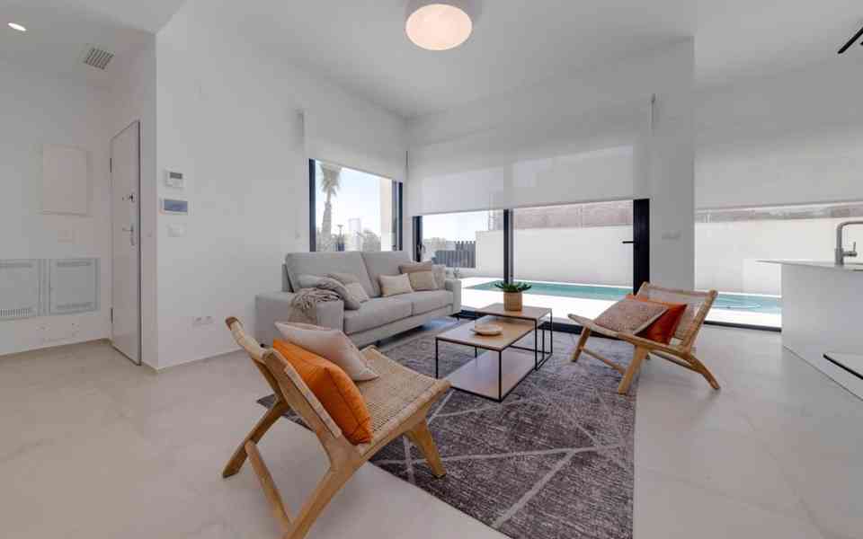 Španělsko luxusní moderní vila Sierra Cotina - foto 6