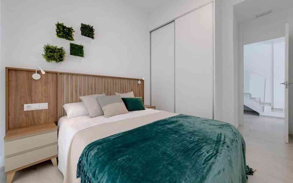 Španělsko luxusní moderní vila Sierra Cotina - foto 10