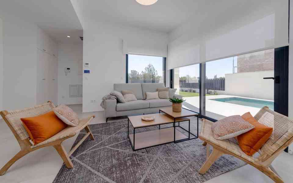 Španělsko luxusní moderní vila Sierra Cotina - foto 33