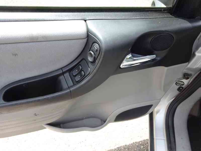 Opel Zafira 2.0 DTi r.v.2003 7 Míst (stk:5/2027)  - foto 6