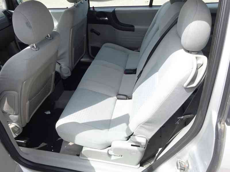 Opel Zafira 2.0 DTi r.v.2003 7 Míst (stk:5/2027)  - foto 12