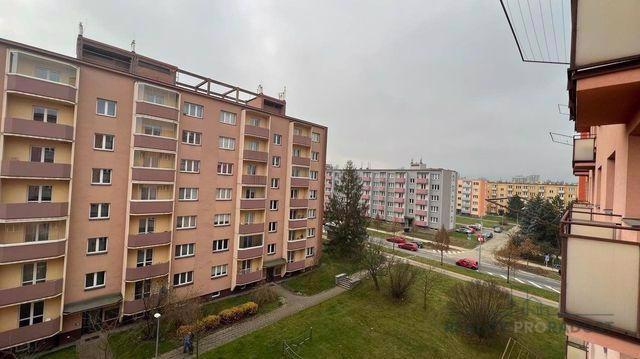 Byt 3+1 78m2 s 2 balkony Třinec ulice Dukelská - foto 6