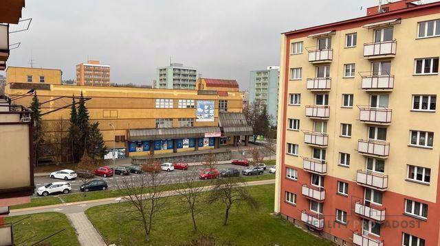 Byt 3+1 78m2 s 2 balkony Třinec ulice Dukelská - foto 7