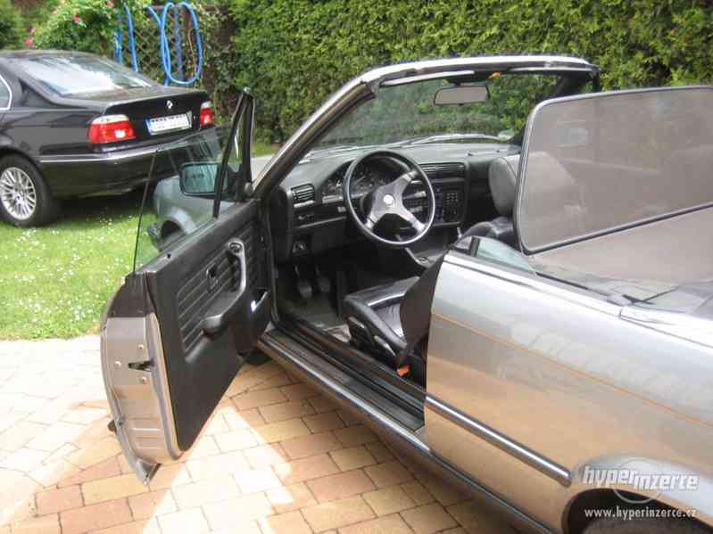 BMW 325i Cabrio 5-Gang Chrom - Model 1987 - foto 4