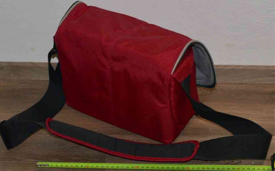 Fotobrašna: Crumpler Muffin Top 5500 *DSLR s 2-4 objektivy* - foto 3