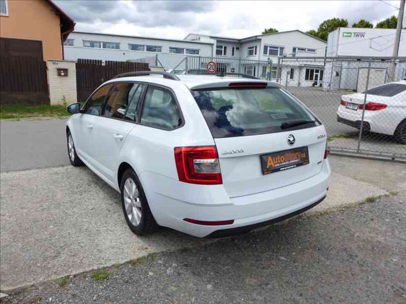 Škoda Octavia 1,4 CNG NAVI, DIGI AC, 1.MAJ - foto 4