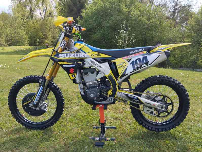 Suzuki RM-Z 450 - foto 8