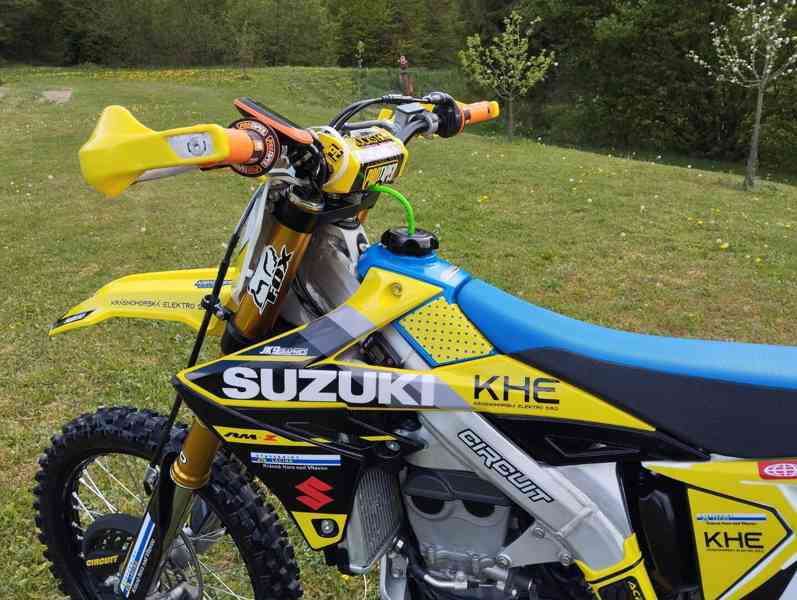 Suzuki RM-Z 450 - foto 4