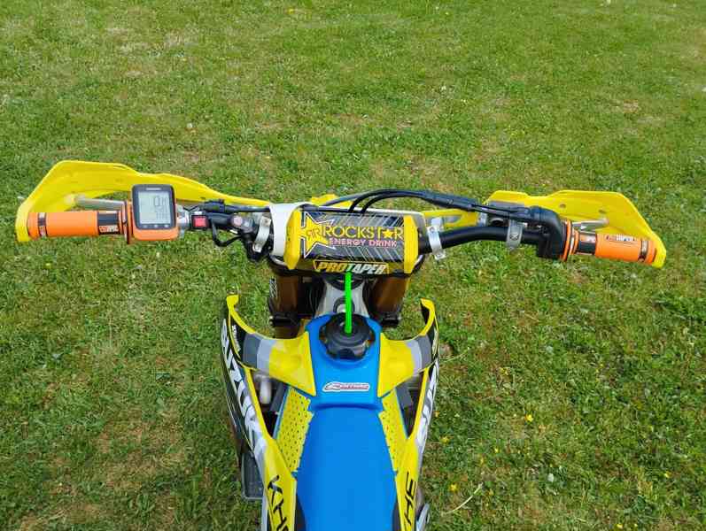 Suzuki RM-Z 450 - foto 6