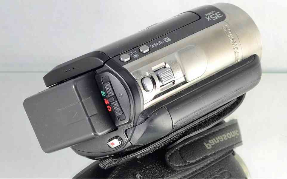 videokamera: Panasonic HDC-HS60 *120GB HDD*FullHDV - foto 5