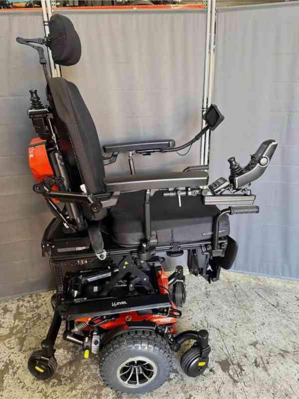 Prodám elektrický invalidní vozík - foto 4
