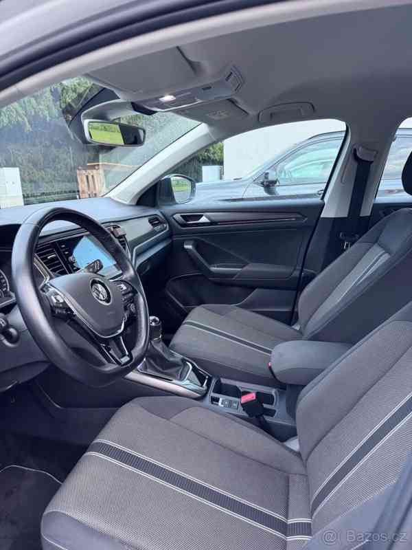 Volkswagen T-Roc 1,5 - foto 11