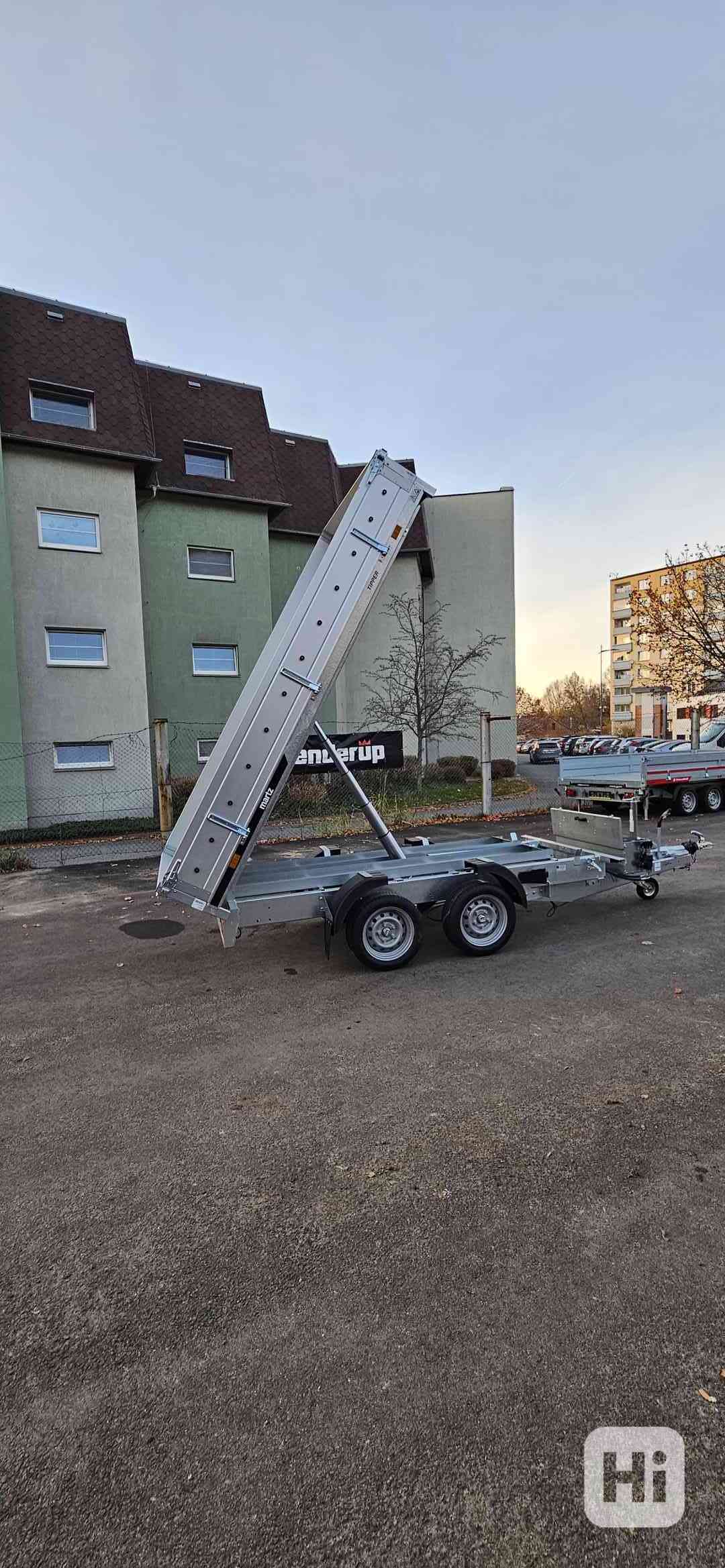 Hydraulický sklápěč 3000 x 1500mm - 3000kg - foto 1